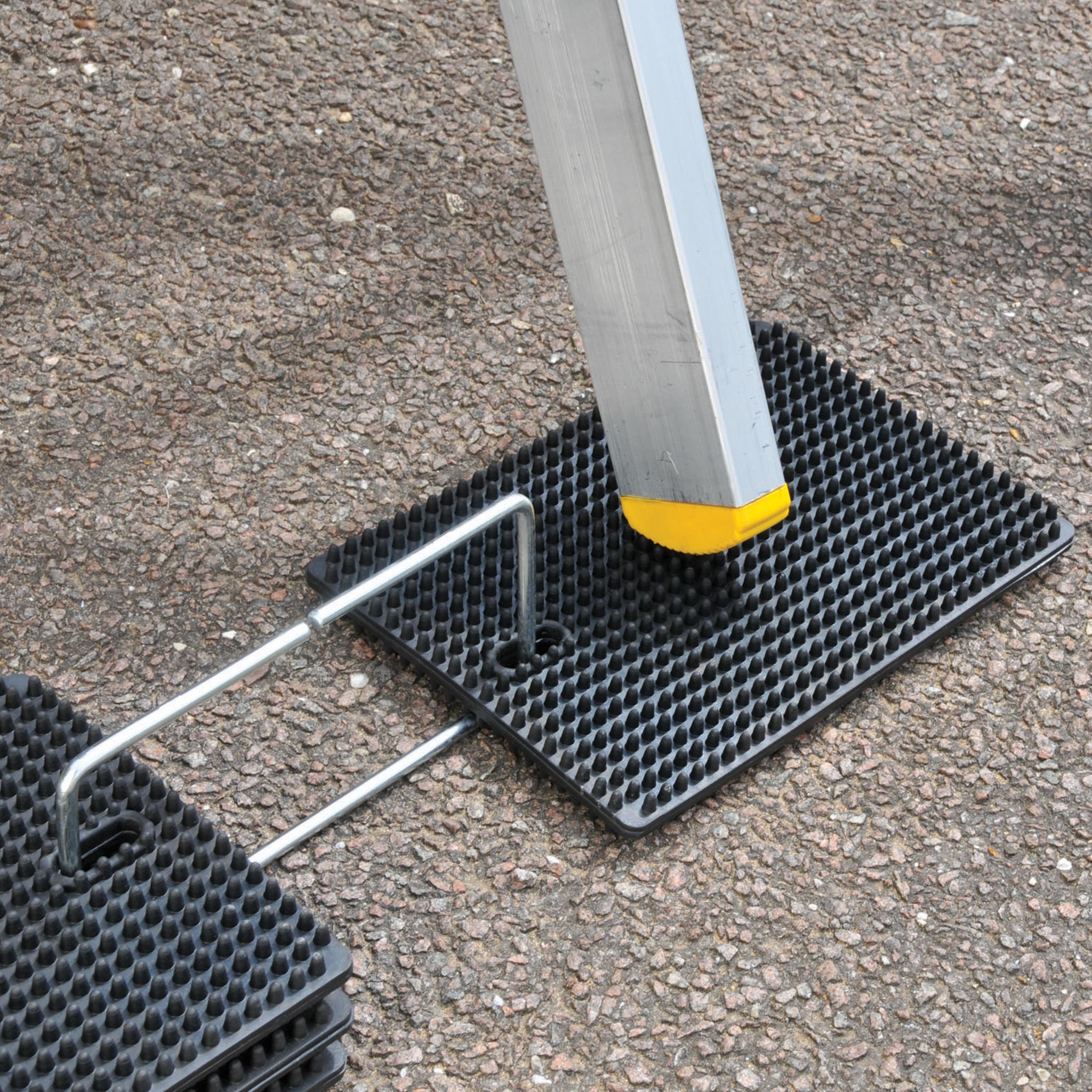 LadderMat Safety Mats: Secure Slope Leveling